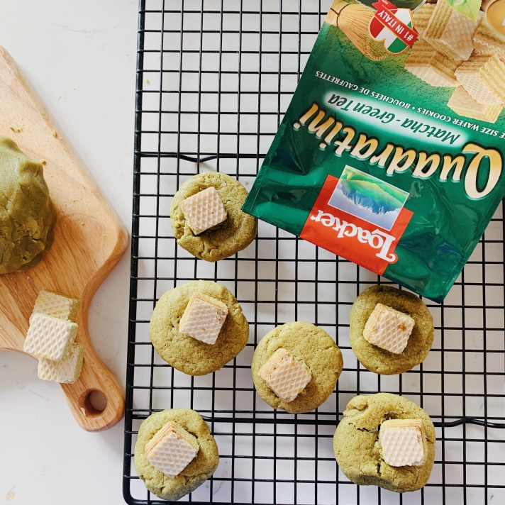 MousseTaco.com - Matcha White Chocolate with Loacker Wafer - branded